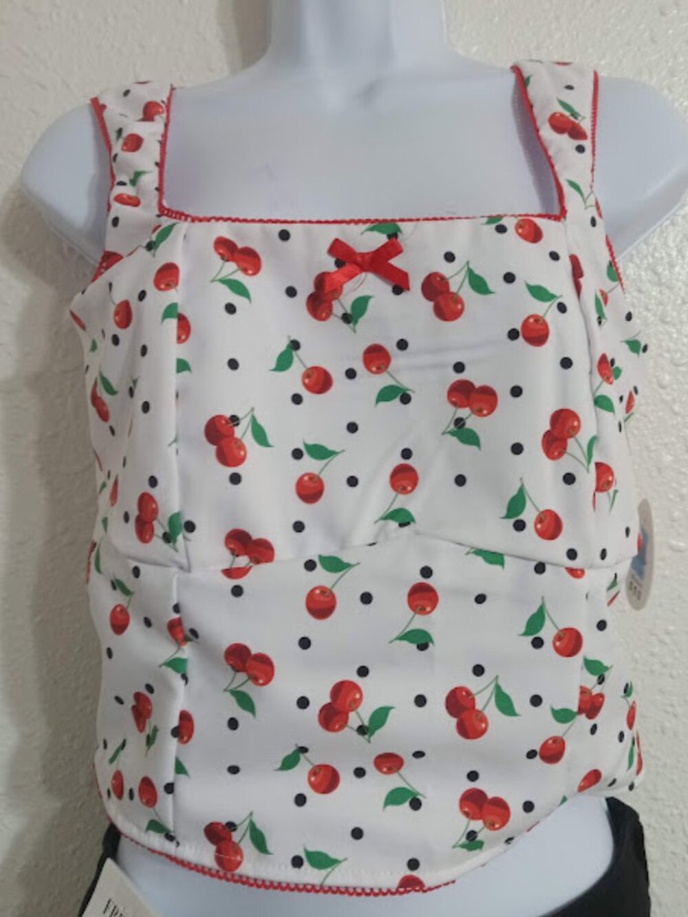 Jolie & Joy by FCT With Love - Cherry print crop top